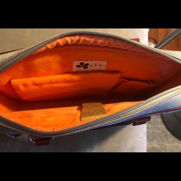 Abbi New York laptop bag - Like New - Picture 4 of 4